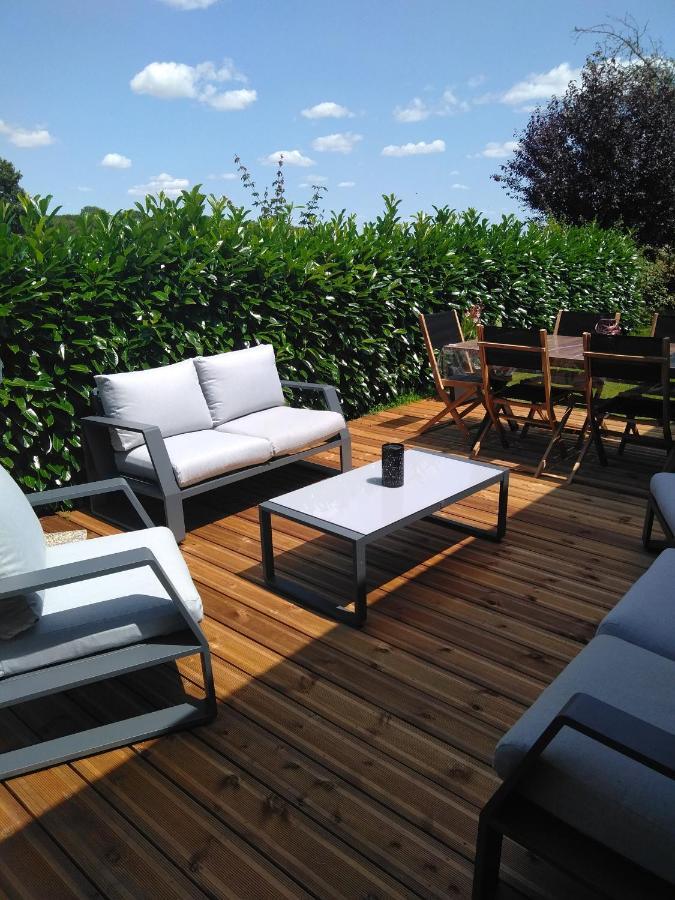 Champignelles Grande Maison De Plain Pied Avec Jardin Arbore. מראה חיצוני תמונה