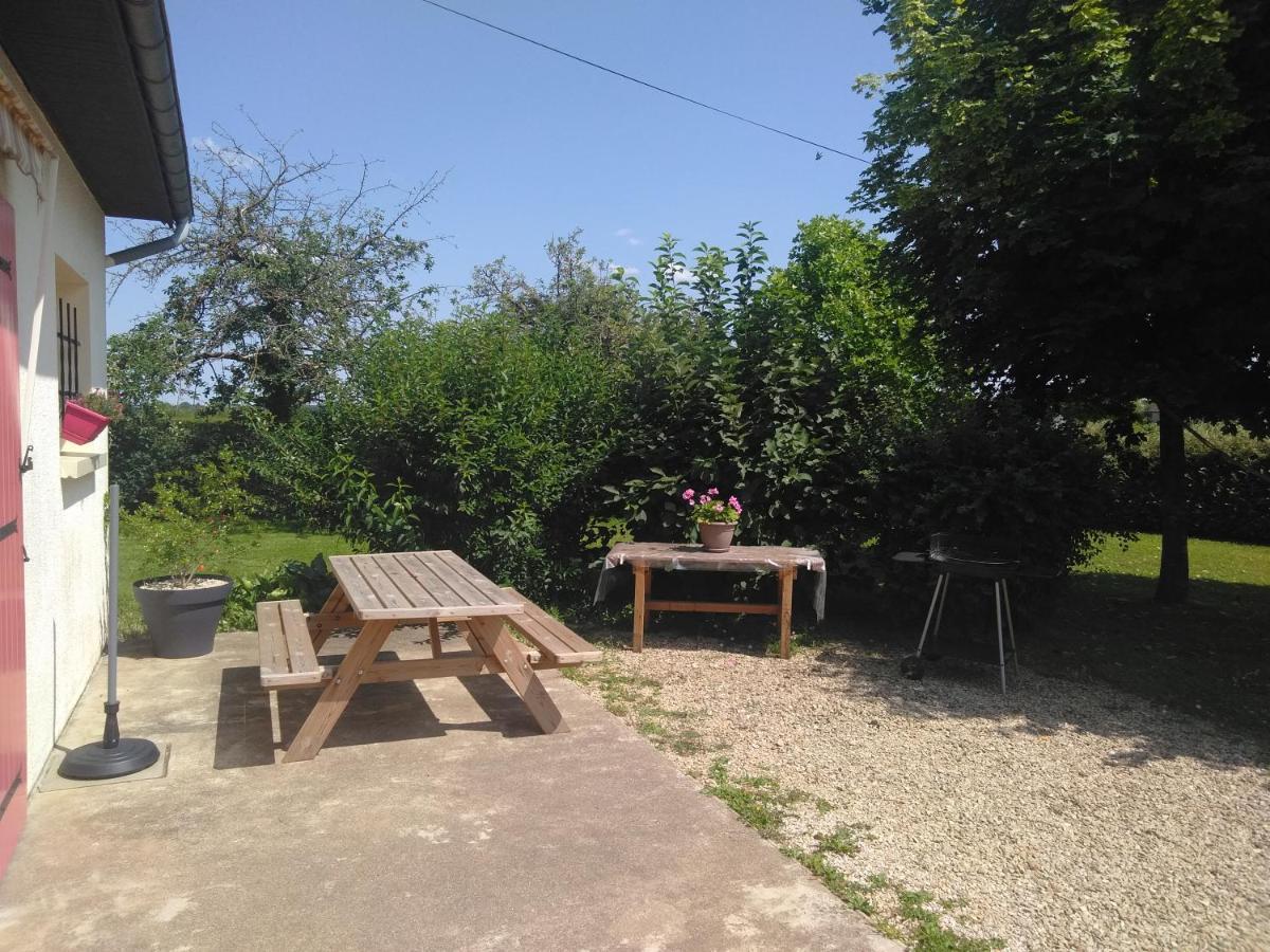 Champignelles Grande Maison De Plain Pied Avec Jardin Arbore. מראה חיצוני תמונה